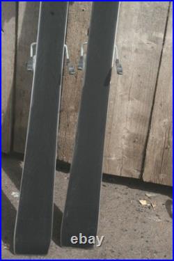 VOLKL RACETIGER SPEEDWALL 157 cm Skis with Marker Adjustable Bindings VOLKL RACETIGER SPEEDWALL 157 cm Skis with Marker Adjustable Bindings